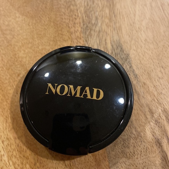 NOMAD COSMETICS | Kiss Of Sun Bronzer & Contour Powder in Manly Beach - Picture 2 of 3